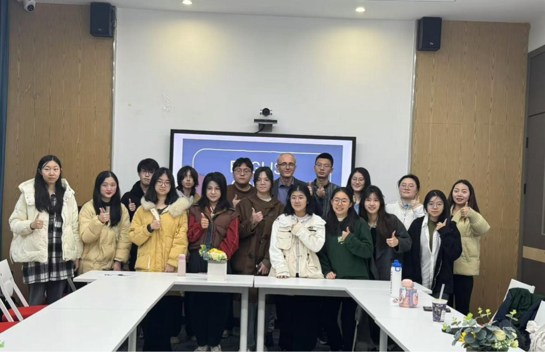 /private/var/mobile/Containers/Data/Application/93D242DA-F2C4-43DF-8369-D304F895DB31/tmp/insert_image_tmp_dir/2024-12-10 14:22:56.049000.png2024-12-10 14:22:56.049000